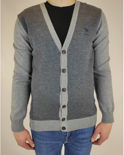 Sweater with buttons